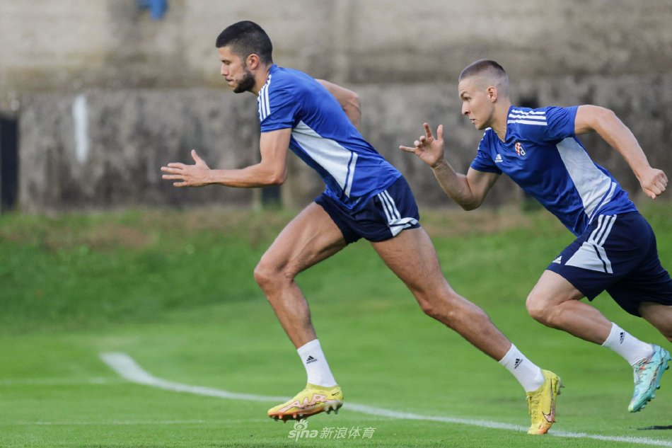 两位球员的 两位球员的