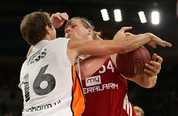 我们依然面 我们依然面