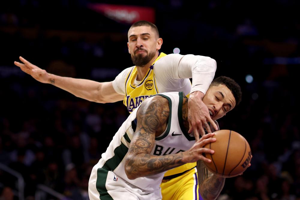 追星被罚！ESPN：墨西哥裁判赛后向梅西索要签名遭停赛6个月