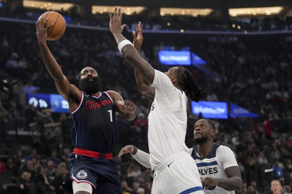 每体：切尔西5000万欧正式报价费尔明，巴萨清楚这笔钱的重要性