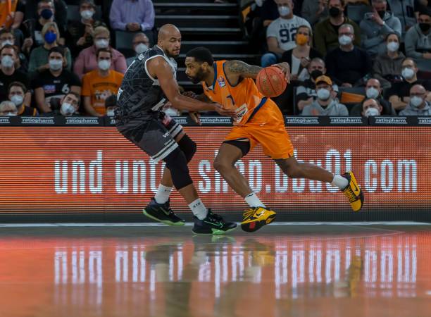 飒爽英姿 飒爽英姿